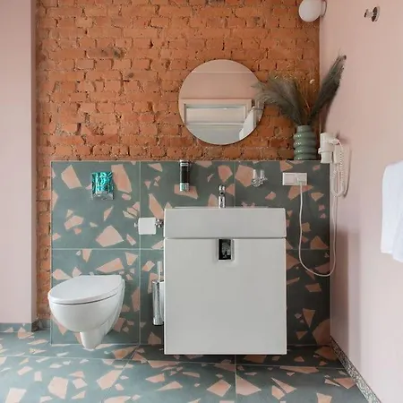Resume Apartments, Swimmer Lounge No10 By Urban Rent Apartment