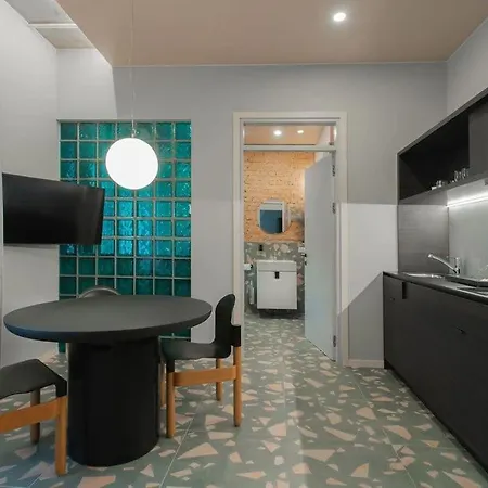 Resume Apartments, Swimmer Lounge No10 By Urban Rent Apartment *